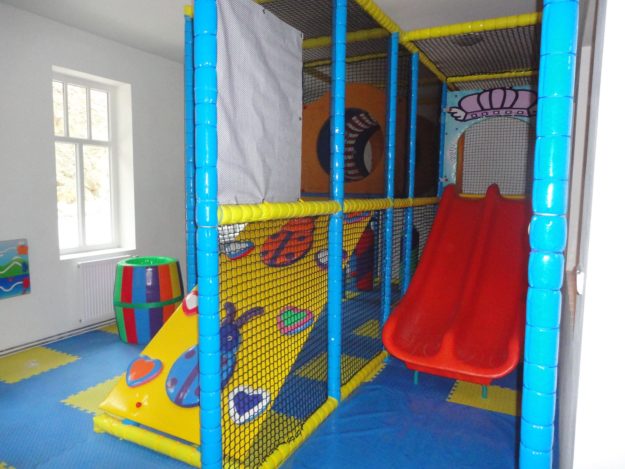 Vnitřní dětské hřiště, dětský koutek, Hotel Pod Zvičinou
