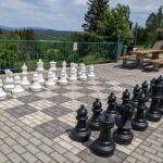 Zahradní dáma - terasa Hotel Pod Zvičinou